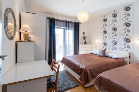 Apartmani Jelena Omiš Dış mekan fotoğraf