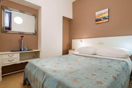 Apartmani Jelena Omiš Dış mekan fotoğraf